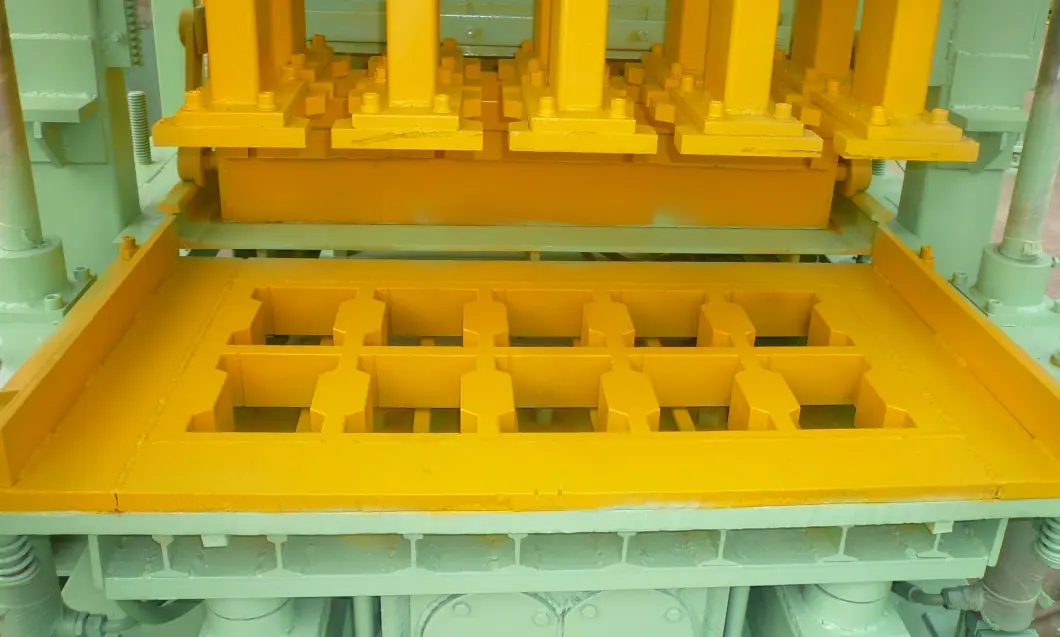 QT4-15 Automatic cement brick making machine block mold 1 block machine mold