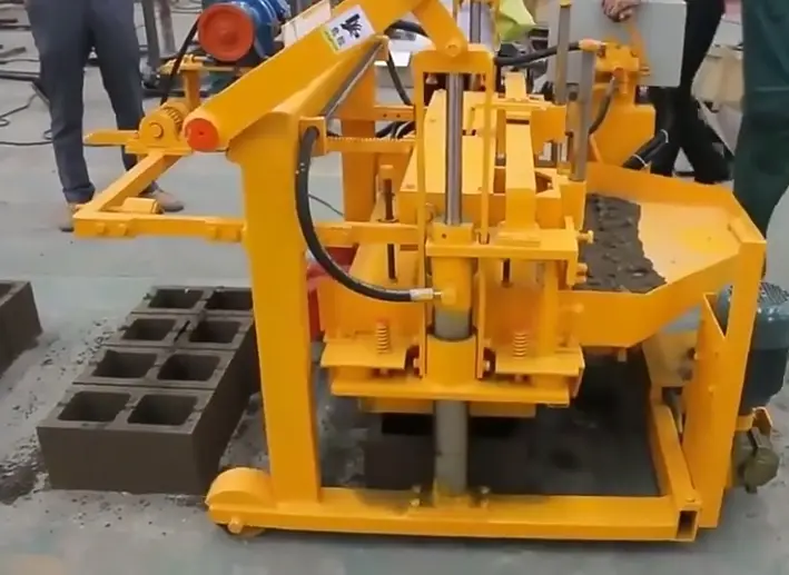 egg laying block machine