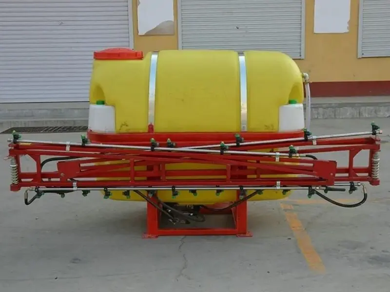 hydraulic folding boom sprayer