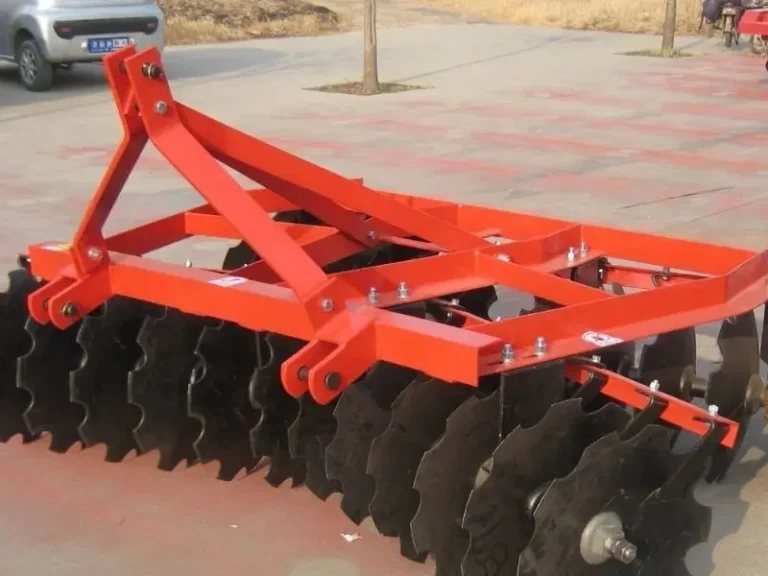 Light duty Opposed Disc Harrow 3 hitch mount
